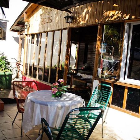 Krieger Haus Pansiyon Puerto Iguazú Dış mekan fotoğraf