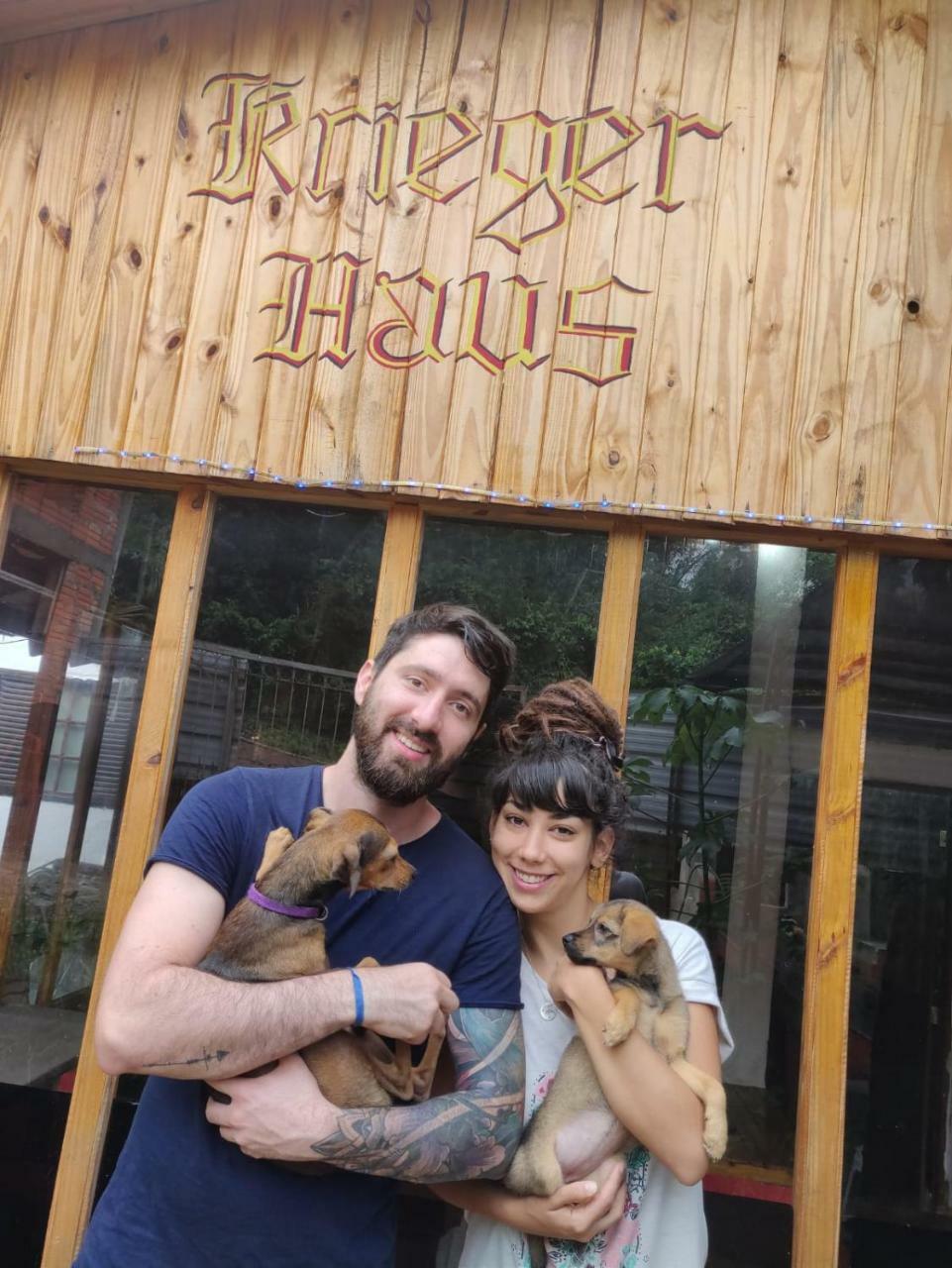 Krieger Haus Pansiyon Puerto Iguazú Dış mekan fotoğraf